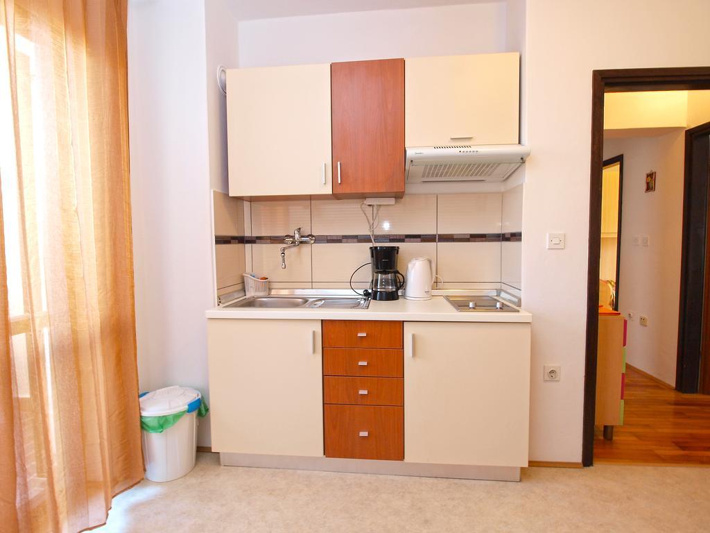 Family Friendly Apartment 946 Пула Екстер'єр фото